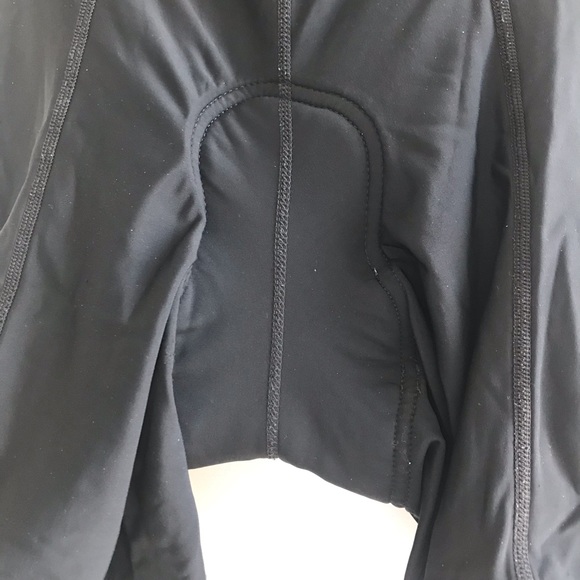 Pearl Izumi Padded Cycling Peloton Shorts - Picture 3 of 9